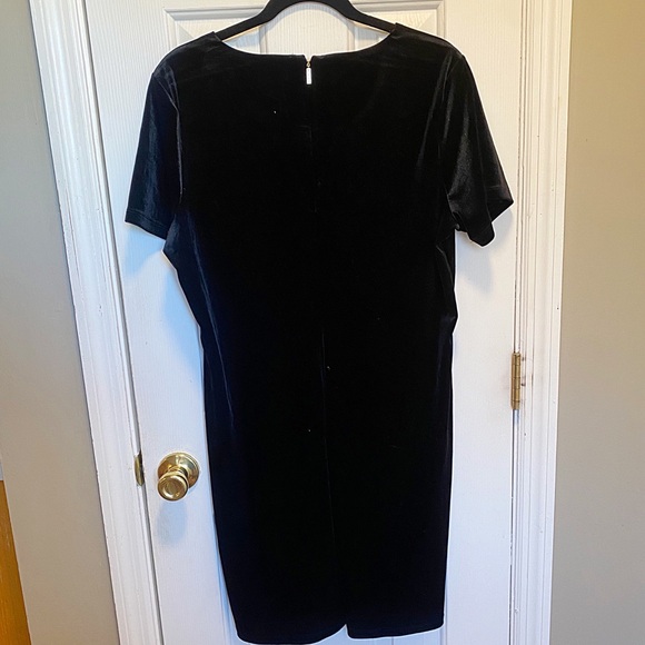 ♥️💖 NWT Michael Kors Black Velvet Dress Size XL Holiday Attire - Picture 3 of 3